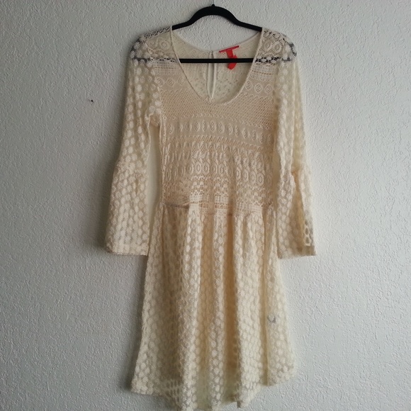 C&V Chelsea and Violet | Ivory dress/swim cover M - Picture 1 of 4
